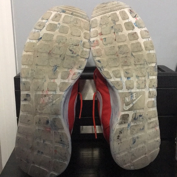 Nike roshe run size 10.5 - Picture 5 of 5